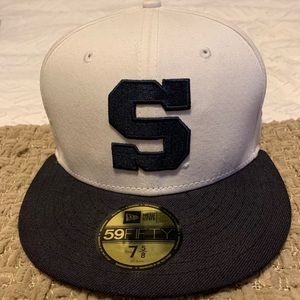 Penn State PSU Fitted Hat New Era 7 5/8 NWOT